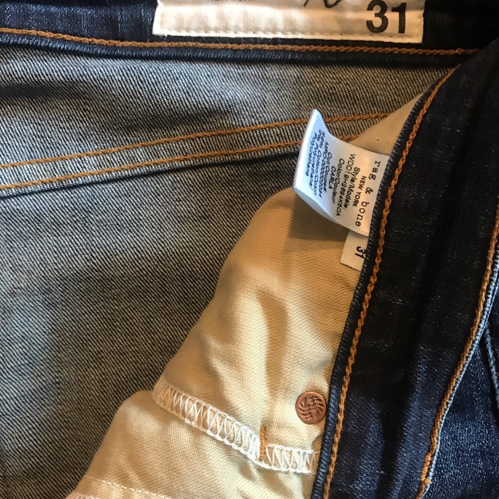 Women jeans